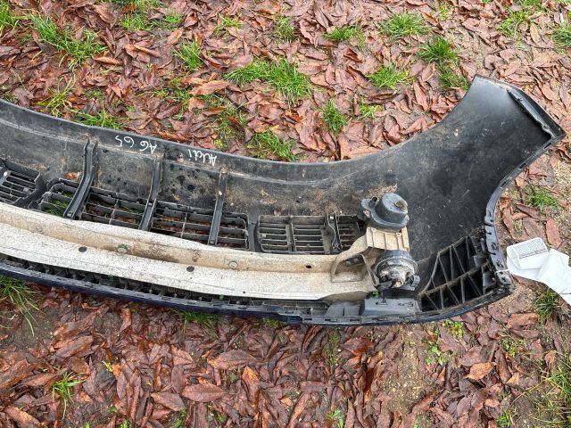 bontott AUDI A6 C5 Első Lökhárító (Részeivel)