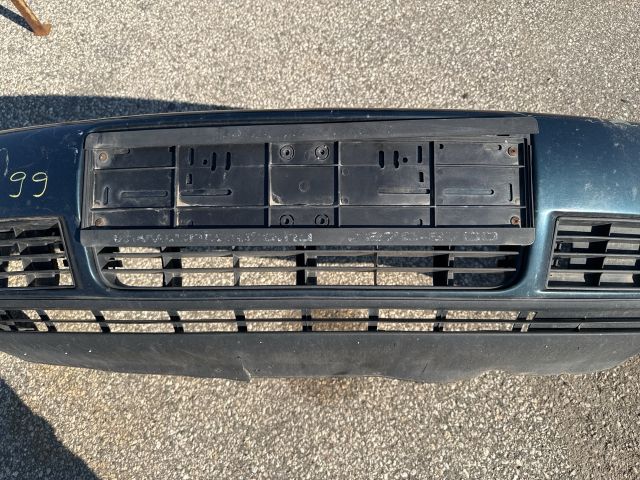 bontott AUDI A6 C5 Első Lökhárító (Részeivel)