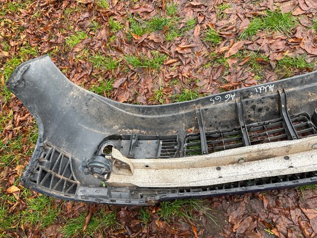 bontott AUDI A6 C5 Első Lökhárító (Részeivel)