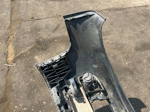 bontott AUDI A6 C5 Első Lökhárító (Üresen)