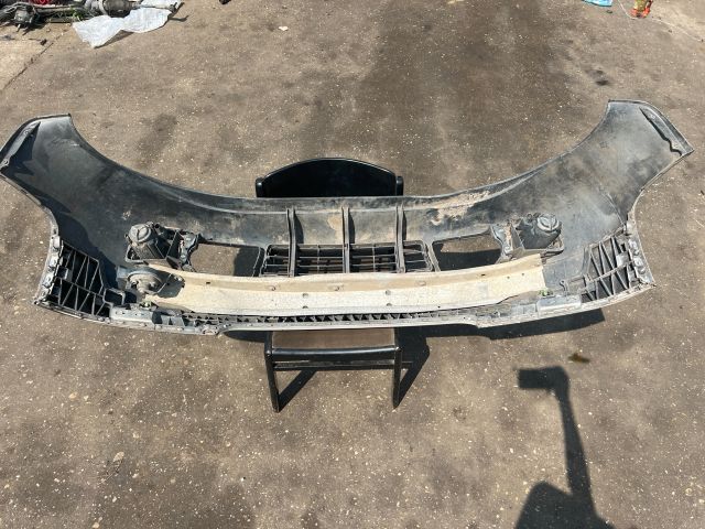 bontott AUDI A6 C5 Első Lökhárító (Üresen)