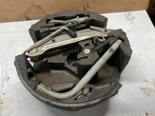 bontott AUDI A6 C5 Emelő