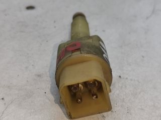 bontott AUDI A6 C5 Fék Pedál Kapcsoló