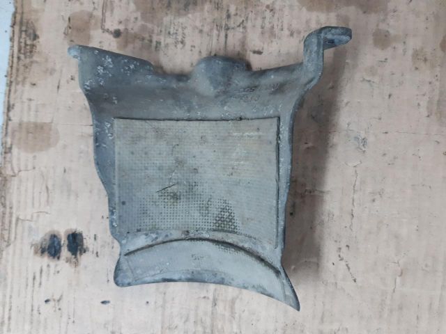 bontott AUDI A6 C5 Féltengely Hővédő Lemez