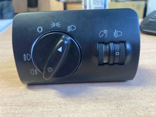 bontott AUDI A6 C5 Fényszórómagasság Állító Kapcsoló