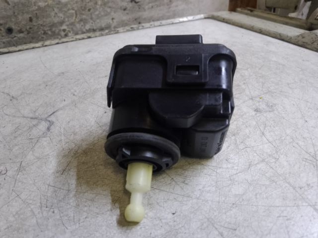 bontott AUDI A6 C5 Fényszórómagasság Állító Motor Bal