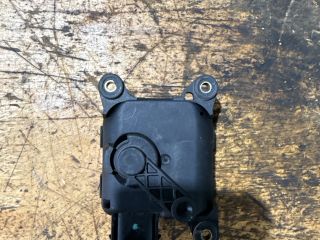 bontott AUDI A6 C5 Fűtés Állító Motor