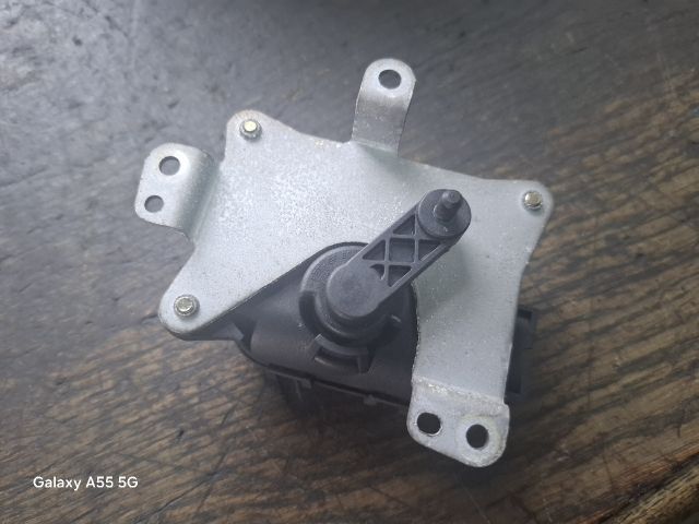 bontott AUDI A6 C5 Fűtés Állító Motor