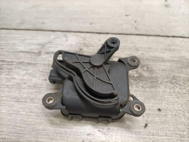 bontott AUDI A6 C5 Fűtés Állító Motor