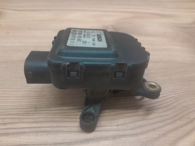 bontott AUDI A6 C5 Fűtés Állító Motor