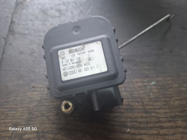 bontott AUDI A6 C5 Fűtés Állító Motor