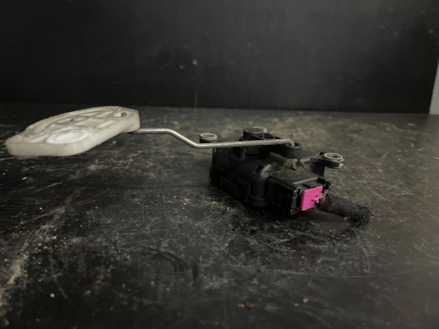 bontott AUDI A6 C5 Fűtés Állító Motor