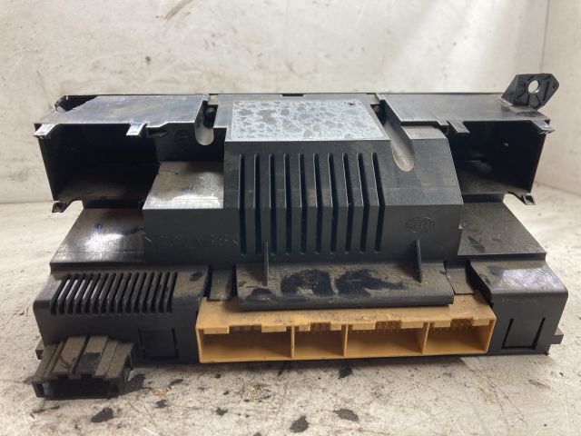 bontott AUDI A6 C5 Fűtéskapcsoló (digit klímás)