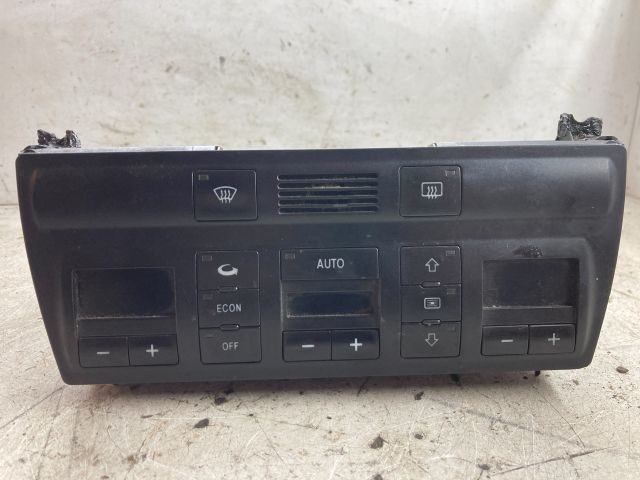 bontott AUDI A6 C5 Fűtéskapcsoló (digit klímás)
