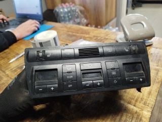 bontott AUDI A6 C5 Fűtéskapcsoló (digit klímás)
