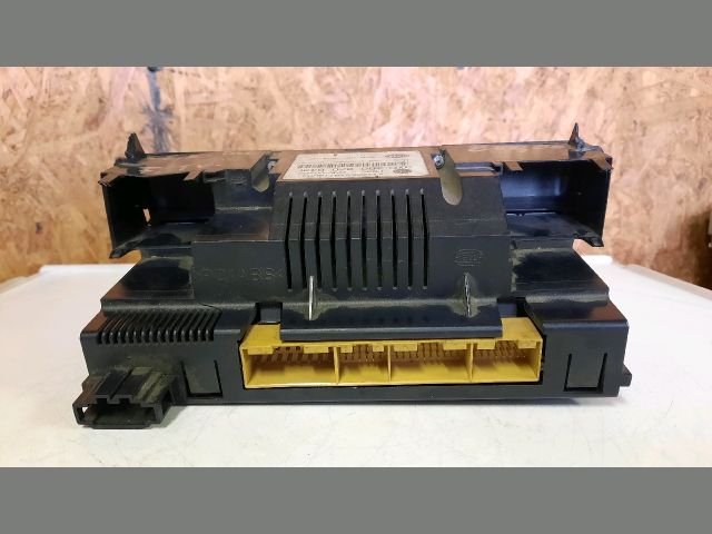 bontott AUDI A6 C5 Fűtéskapcsoló (digit klímás)