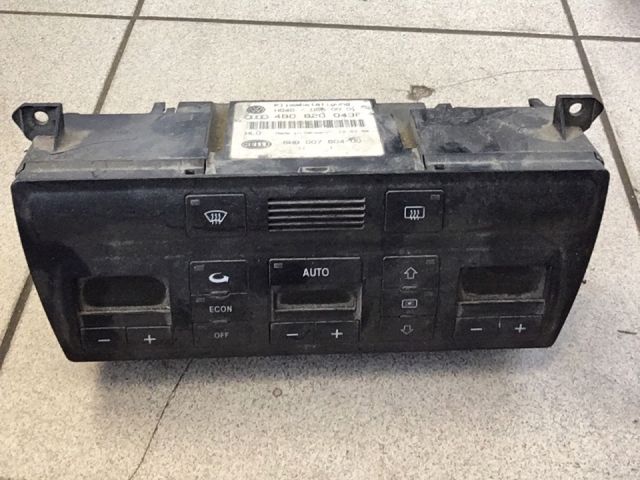 bontott AUDI A6 C5 Fűtéskapcsoló (digit klímás)