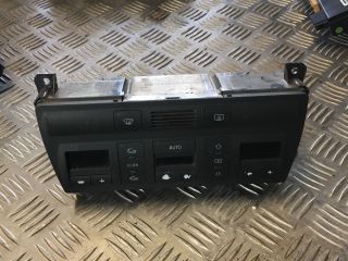bontott AUDI A6 C5 Fűtéskapcsoló (digit klímás)
