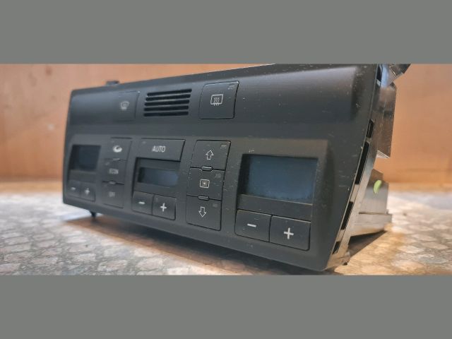 bontott AUDI A6 C5 Fűtéskapcsoló (digit klímás)