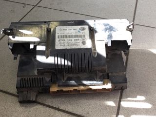 bontott AUDI A6 C5 Fűtéskapcsoló (digit klímás)