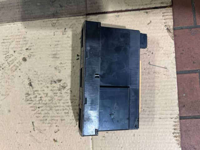 bontott AUDI A6 C5 Fűtéskapcsoló (digit klímás)