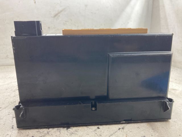 bontott AUDI A6 C5 Fűtéskapcsoló (digit klímás)