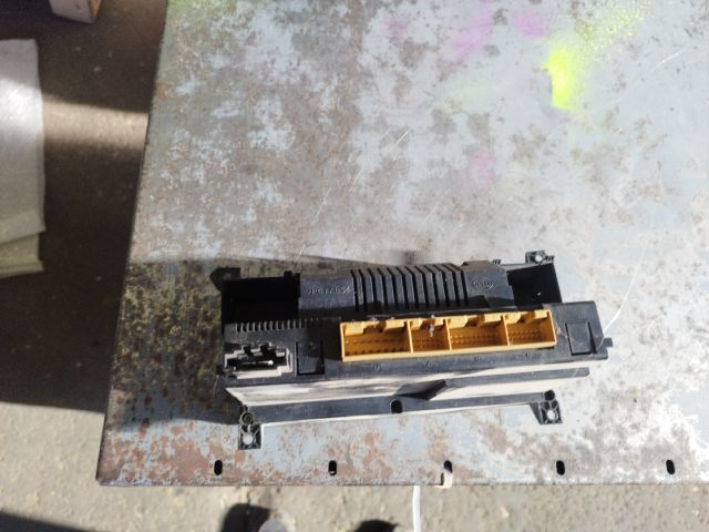 bontott AUDI A6 C5 Fűtéskapcsoló (digit klímás)