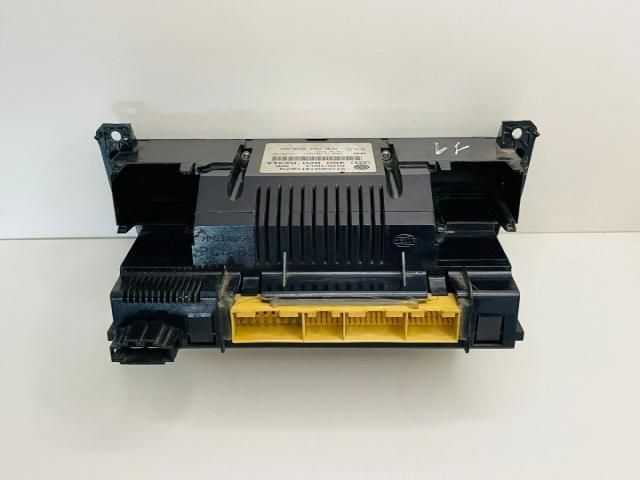 bontott AUDI A6 C5 Fűtéskapcsoló