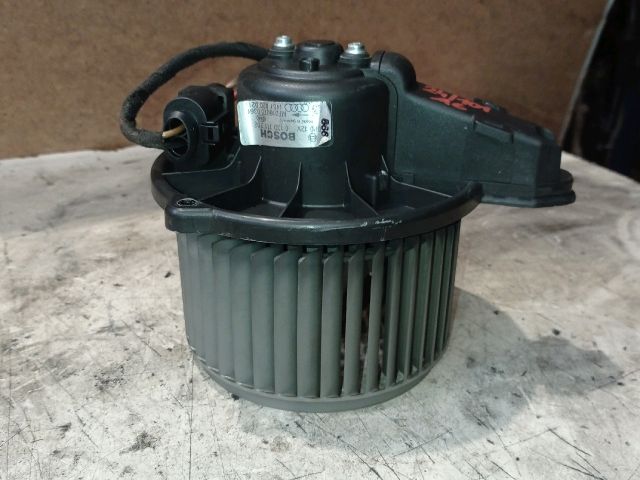 bontott AUDI A6 C5 Fűtőmotor (Klímás)