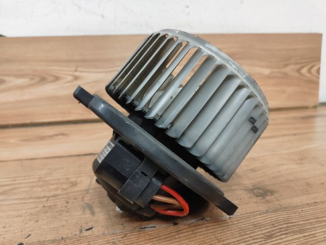 bontott AUDI A6 C5 Fűtőmotor (Klímás)