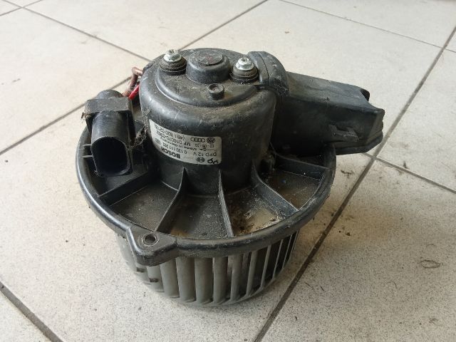bontott AUDI A6 C5 Fűtőmotor (Klímás)