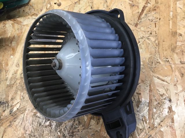 bontott AUDI A6 C5 Fűtőmotor (Klímás)