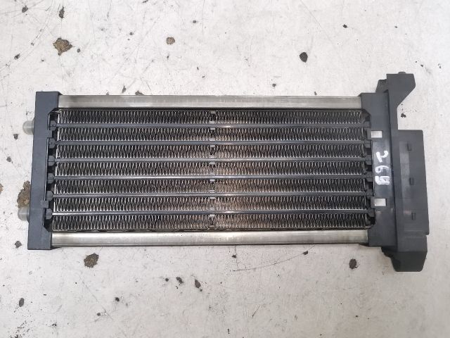 bontott AUDI A6 C5 Fűtőradiátor (Elektromos)