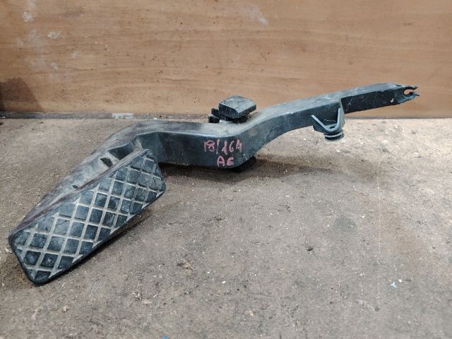 bontott AUDI A6 C5 Gázpedál (Mechanikus)