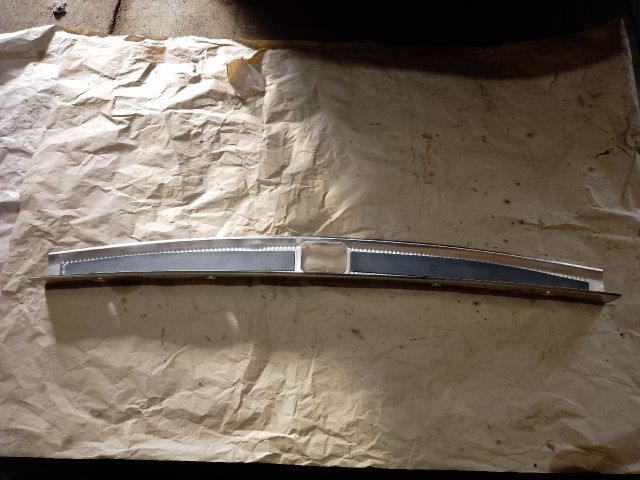 bontott AUDI A6 C5 Hátfal Burkolat