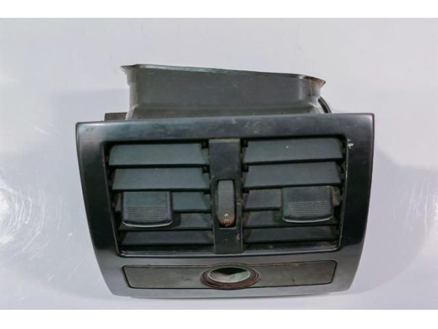 bontott AUDI A6 C5 Hátsó középső Szellőző