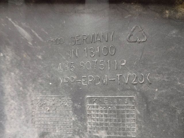 bontott AUDI A6 C5 Hátsó Lökhárító (Üresen)