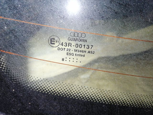 bontott AUDI A6 C5 Hátsó Szélvédő