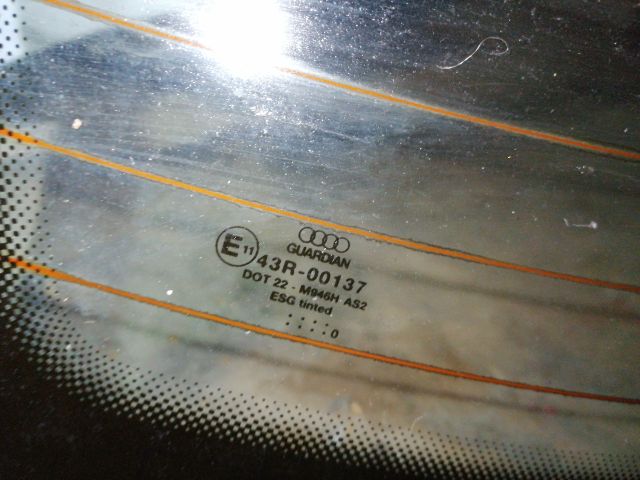 bontott AUDI A6 C5 Hátsó Szélvédő