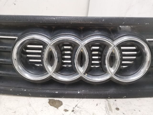 bontott AUDI A6 C5 Hűtőrács