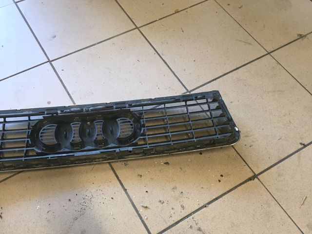 bontott AUDI A6 C5 Hűtőrács