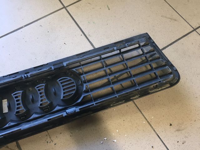 bontott AUDI A6 C5 Hűtőrács