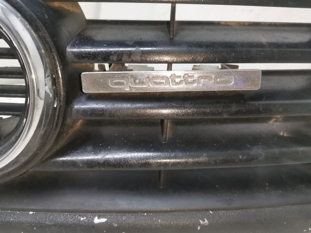 bontott AUDI A6 C5 Hűtőrács