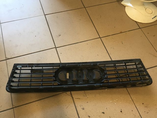 bontott AUDI A6 C5 Hűtőrács