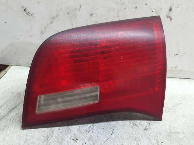 bontott AUDI A6 C5 Jobb Belső Hátsó Lámpa