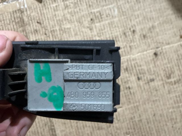 bontott AUDI A6 C5 Jobb első Ablakemelő Kapcsoló