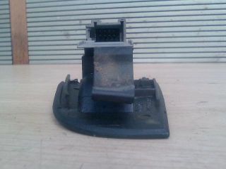 bontott AUDI A6 C5 Jobb első Ablakemelő Kapcsoló