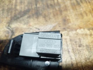 bontott AUDI A6 C5 Jobb első Ablakemelő Kapcsoló