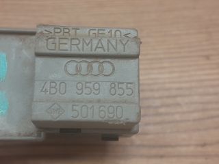 bontott AUDI A6 C5 Jobb első Ablakemelő Kapcsoló