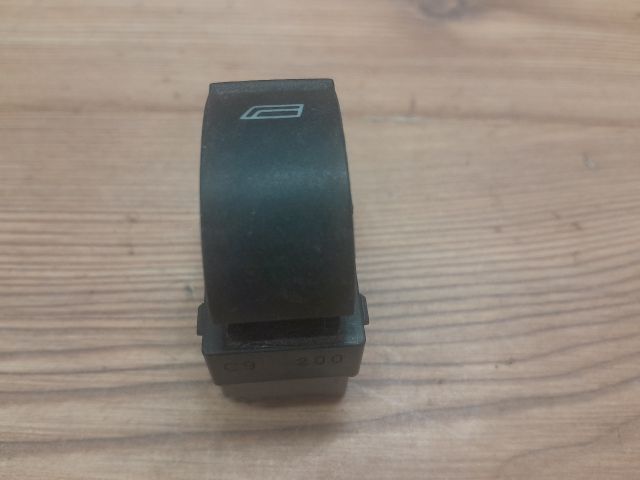 bontott AUDI A6 C5 Jobb első Ablakemelő Kapcsoló